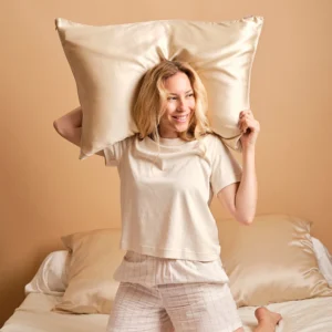 100% 22 Momme Mulberry Silk Pillowcase